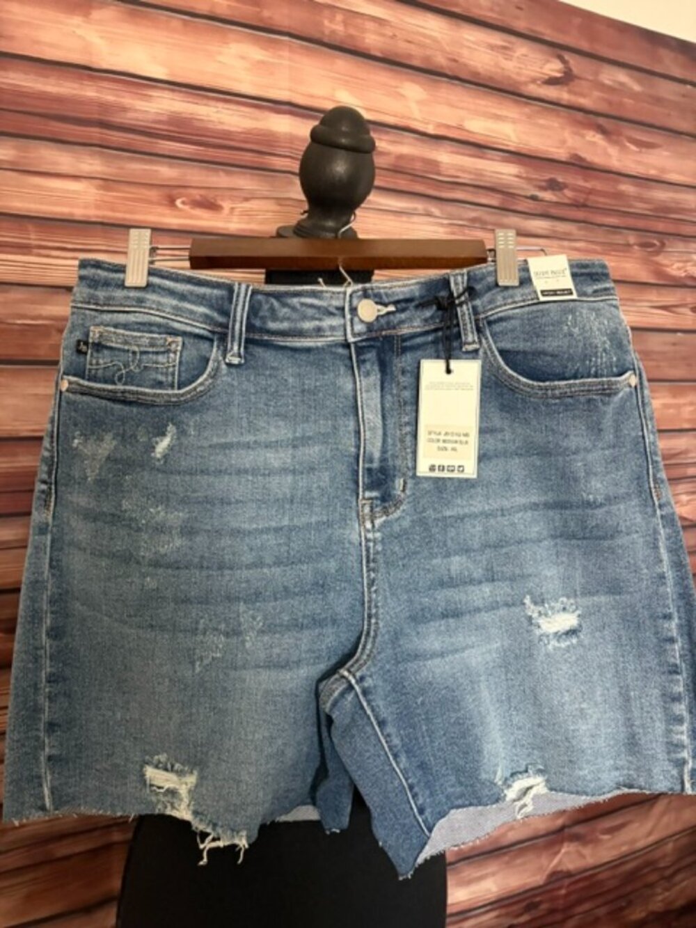 Judy Blue High Waist Distressed Shorts, XL NWT